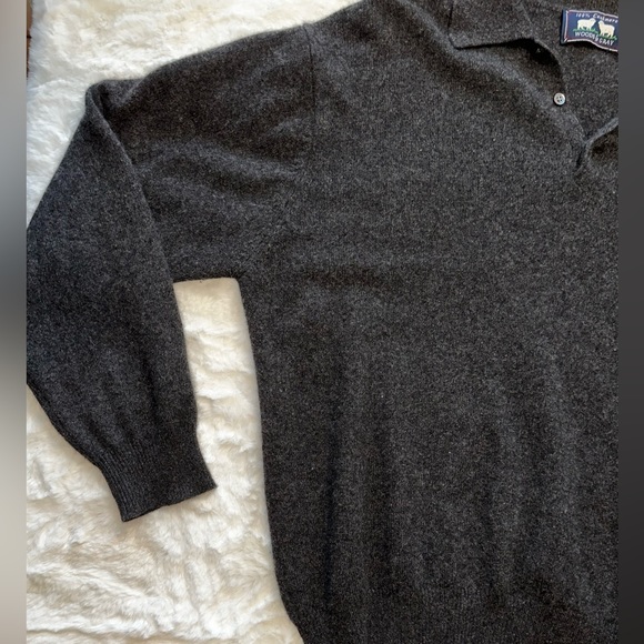 Woods & Gray 100% Cashmere Collared Sweater Dark Gray Size Large Fall Soft Cozy - Picture 4 of 6